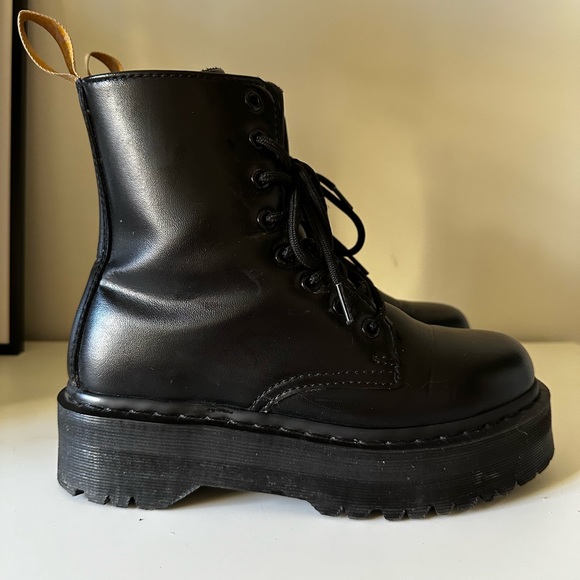 Dr. Martens Platform Boots “Vegan Jadon II” M6/W7 - Picture 2 of 4